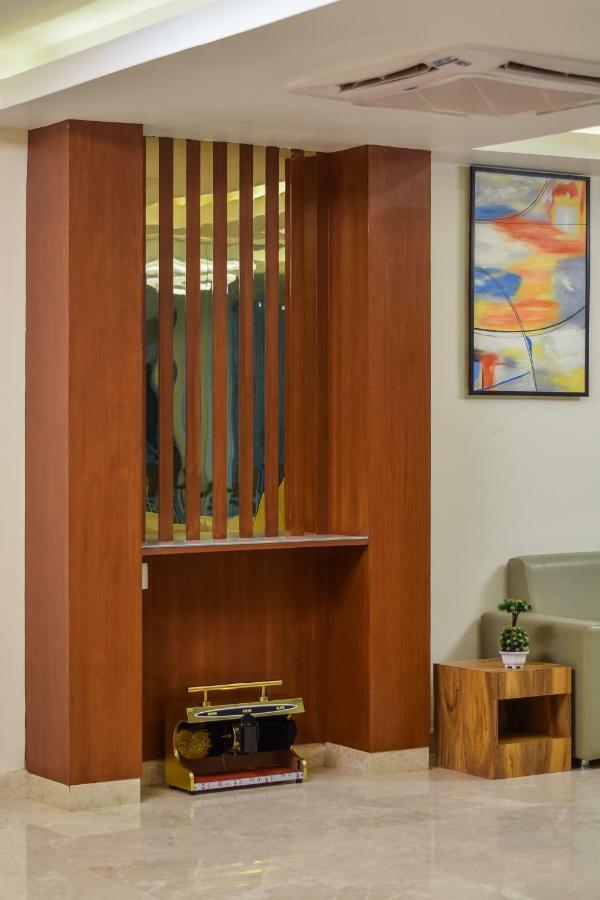 Kensington Suites Bangalore Dış mekan fotoğraf