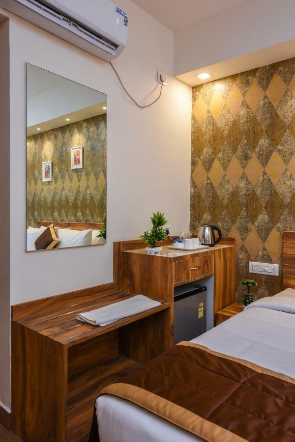 Kensington Suites Bangalore Dış mekan fotoğraf