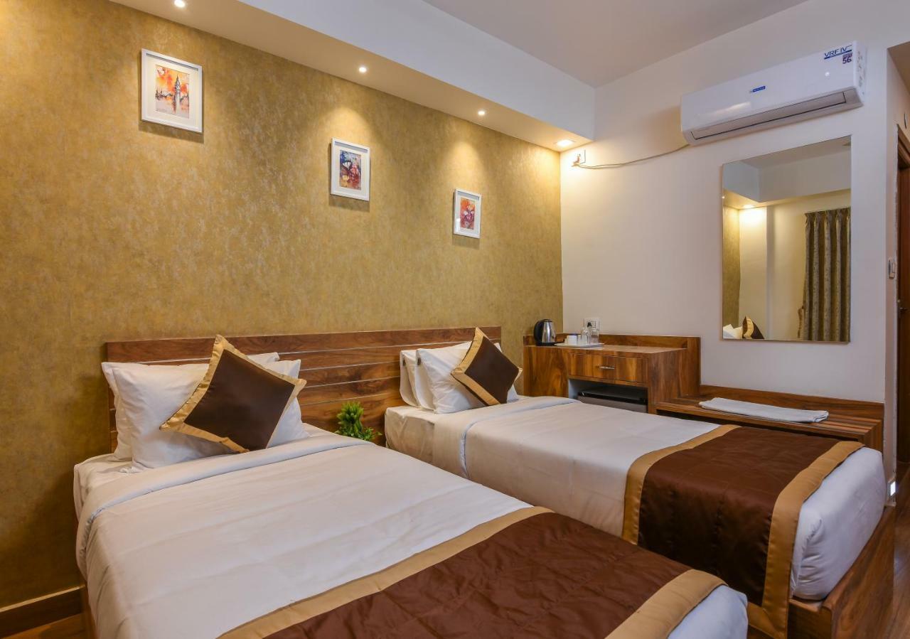 Kensington Suites Bangalore Dış mekan fotoğraf